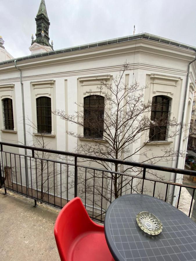 Apartment With Balcony And Ac Next To Danube Budapest Esterno foto