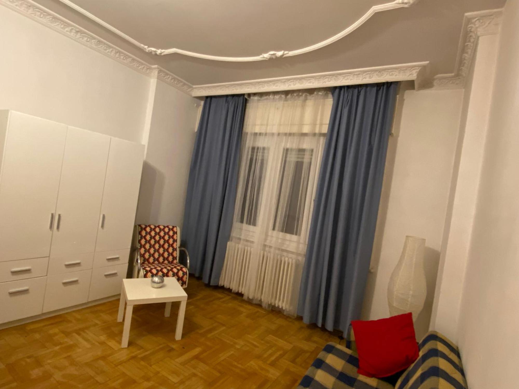 Apartment With Balcony And Ac Next To Danube Budapest Esterno foto